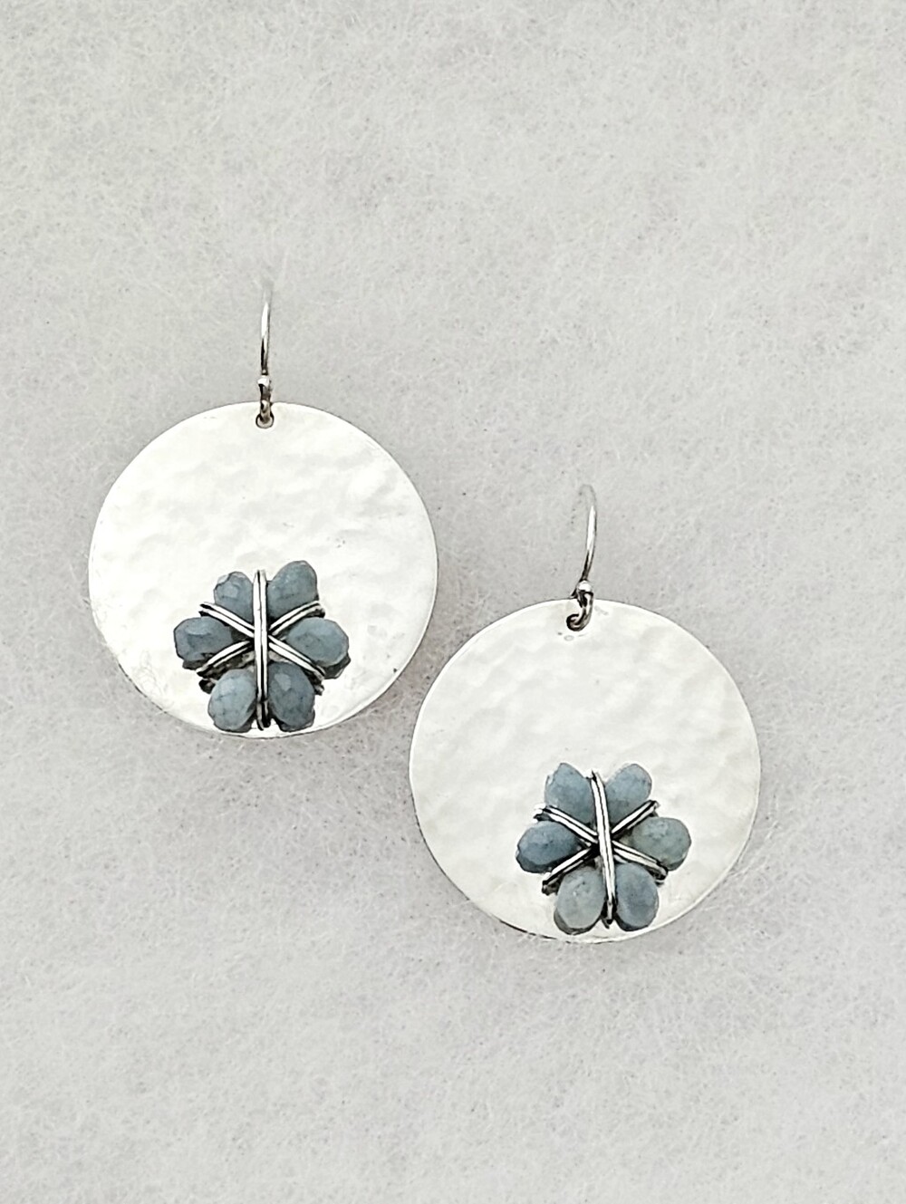 Silpada Rare Sterling Silver Hammered Disk Blue Quartzite Flower Earrings W2138